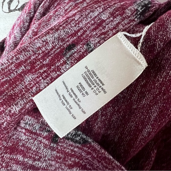 Wilfred free long sleeve cropped top small maroon women’s Anthropologie - Picture 4 of 5